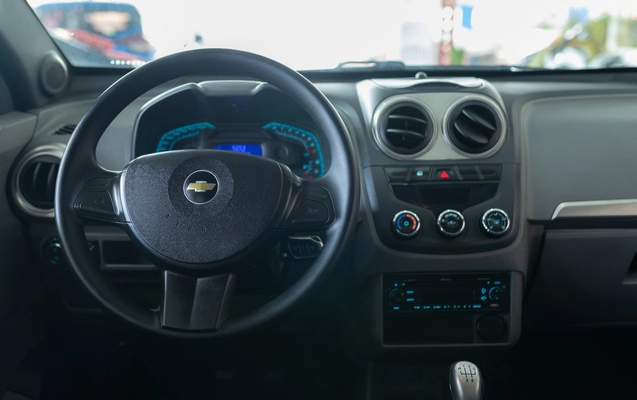 imagem-https://www.socarrao.com.br/sc-vehicle-images-prod/3326626/1787162868136-xyPZcPTo8Ako96KNOqe02IrwaqIZ4DD2.jpg