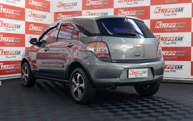 imagem-https://www.socarrao.com.br/sc-vehicle-images-prod/3326626/1787162868139-poKzwmBrgZKzlJ2LIfwsws7RhojoAcE9.jpg