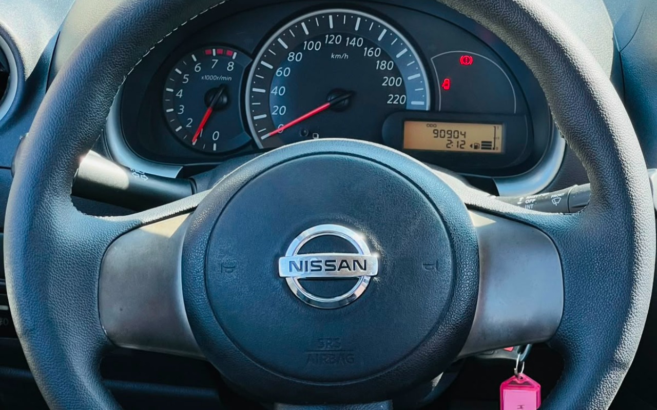 imagem-https://www.socarrao.com.br/sc-vehicle-images-prod/3326674/1787163156196-V2hhdHNBcHAgSW1hZ2UgMjAyNi0wOC0xOSBhdCAxNS4wMC40MyAoMSkuanBlZw.jpeg