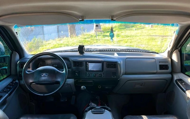 imagem-https://www.socarrao.com.br/sc-vehicle-images-prod/3326678/1788869439496-8323649_9_B_731c775308.jpeg
