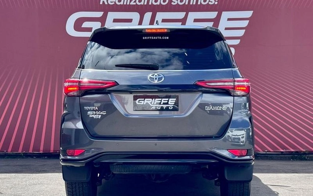 imagem-https://www.socarrao.com.br/sc-vehicle-images-prod/3326681/1788191788022-7988890_7_B_07d50514b4.jpeg