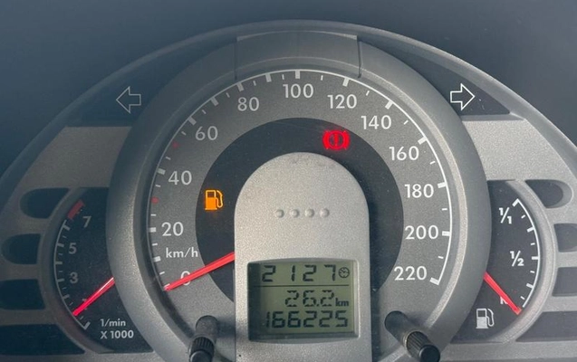 imagem-https://www.socarrao.com.br/sc-vehicle-images-prod/3327034/1789151325924-8396469_9_B_51ad790509.jpeg