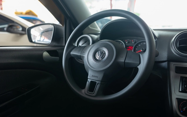 imagem-https://www.socarrao.com.br/sc-vehicle-images-prod/3327230/1787165480825-zLkCIW6zeXaVFUbITFtPKGkGkoBvlBRM.jpg