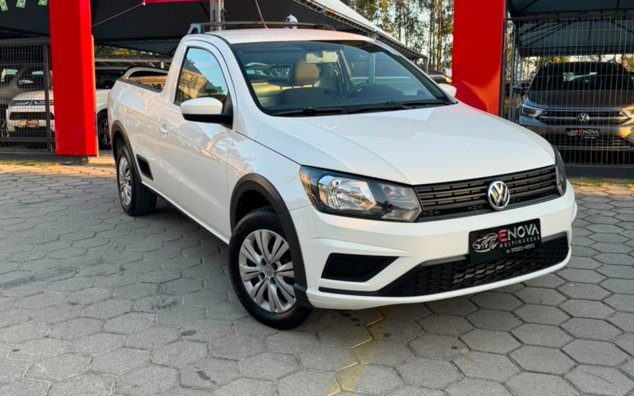 Volkswagen Saveiro Robust 1.6 Total Flex 8V na cor Branco em Santo Amaro da Imperatriz / SC - 3327279
