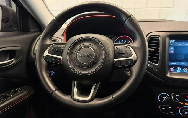 imagem-https://www.socarrao.com.br/sc-vehicle-images-prod/3327351/1787165680864-8392147_8_B_eb06ac264c.jpeg