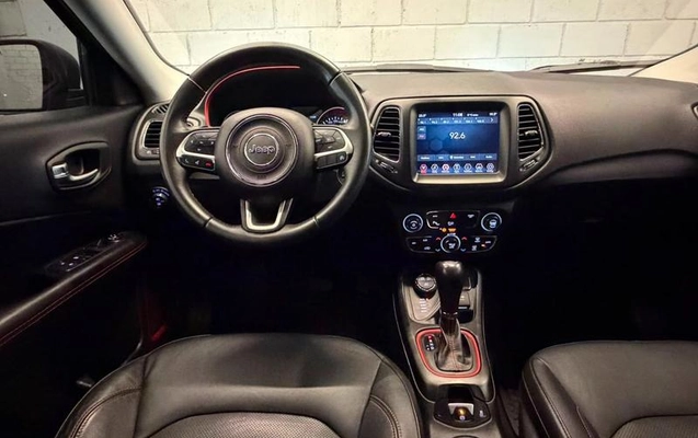 imagem-https://www.socarrao.com.br/sc-vehicle-images-prod/3327351/1787165680874-8392147_18_B_a6d8426f50.jpeg