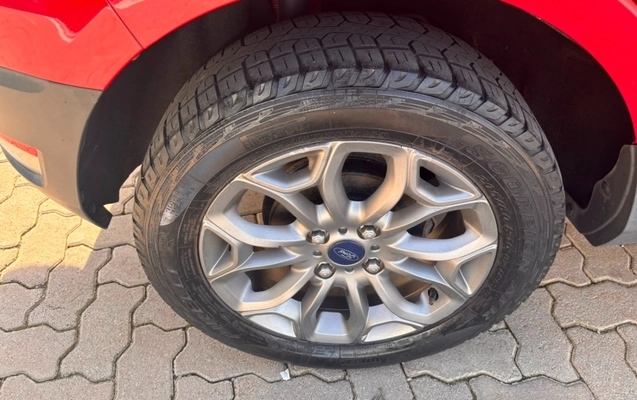 imagem-https://www.socarrao.com.br/sc-vehicle-images-prod/3327430/1787165983947-t0TjVnwL7nHHgijNPfGCywMHE2bntdCz.jpg