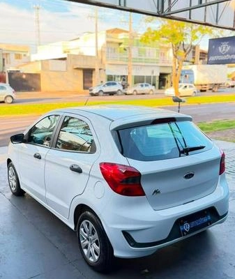 imagem-https://www.socarrao.com.br/sc-vehicle-images-prod/3327522/1787166392470-8396577_2_B_2cfb7c9e5d.jpeg