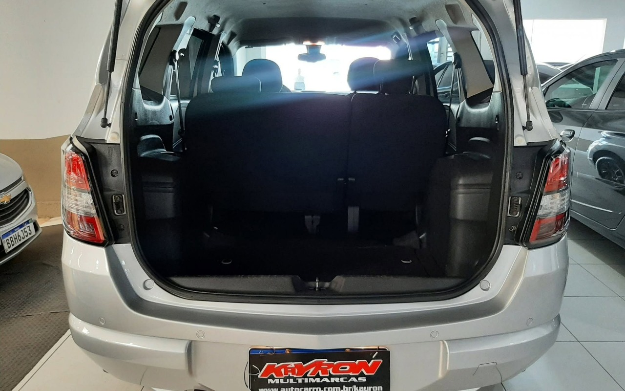 imagem-https://www.socarrao.com.br/sc-vehicle-images-prod/3327664/1787183467682-MTEuanBn.jpg