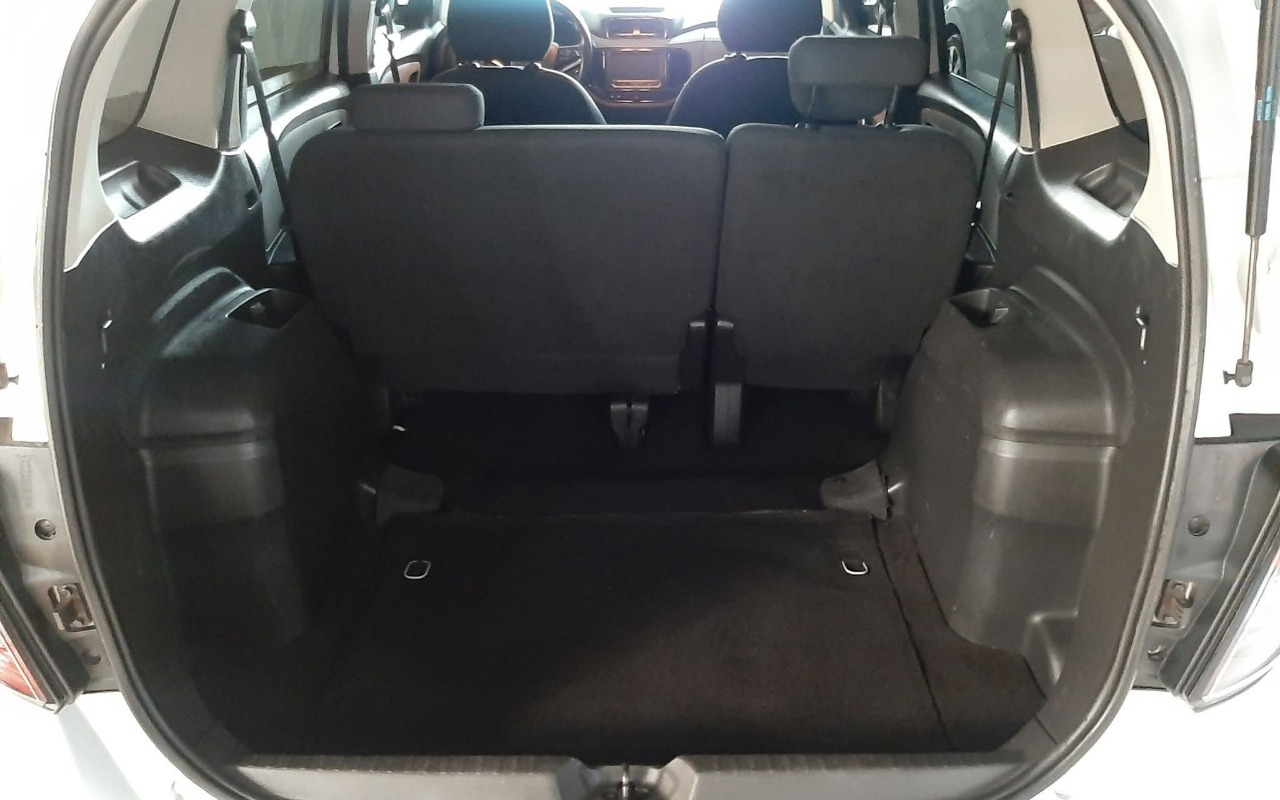 imagem-https://www.socarrao.com.br/sc-vehicle-images-prod/3327664/1787183468385-MTkuanBn.jpg