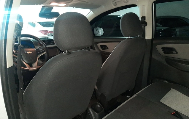 imagem-https://www.socarrao.com.br/sc-vehicle-images-prod/3327664/1787183468634-MjIuanBn.jpg