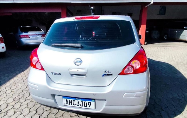 imagem-https://www.socarrao.com.br/sc-vehicle-images-prod/3327754/1787166990661-8395755_17_B_1d21c6e2fc.jpeg