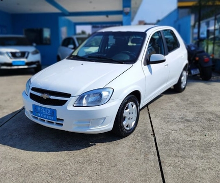 Chevrolet Celta 2014 Branco — foto 1 de 3