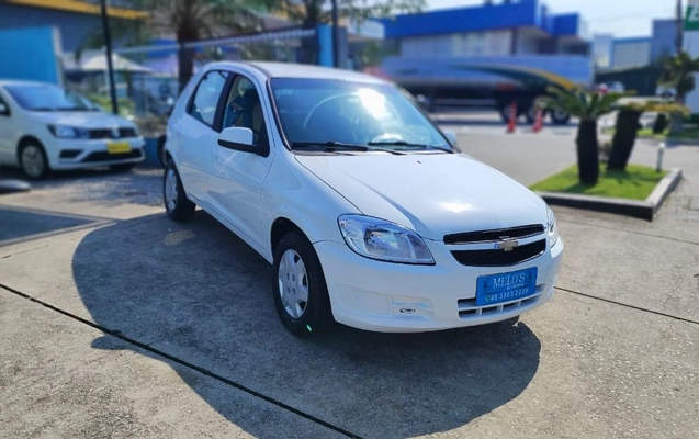 imagem-https://www.socarrao.com.br/sc-vehicle-images-prod/3327788/1789502804081-gb-196c72f.jpeg