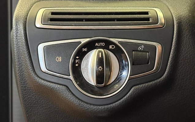 imagem-https://www.socarrao.com.br/sc-vehicle-images-prod/3327948/1789570282773-8396790_10_B_56c24d6c7b.jpeg