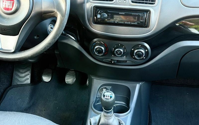 imagem-https://www.socarrao.com.br/sc-vehicle-images-prod/3328029/1788968998857-8396871_14_B_611ce64ad4.jpeg