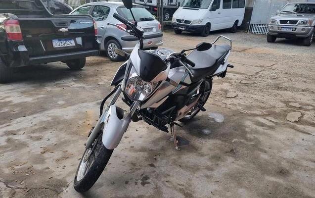 imagem-https://www.socarrao.com.br/sc-vehicle-images-prod/3328149/1787168041147-8149344_0_B_b86979b25b.jpeg