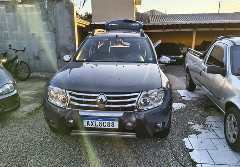 Renault Duster 2014 Cinza — foto 1 de 3