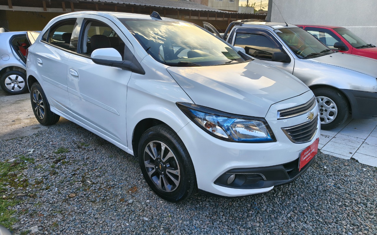 imagem-https://www.socarrao.com.br/sc-vehicle-images-prod/3328225/1787168270378-SU1HXzIwMjYwODE5XzE2MTM1MDUxMV9IRFIuanBn.jpg
