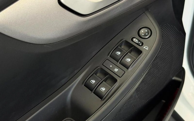 imagem-https://www.socarrao.com.br/sc-vehicle-images-prod/3328243/1788444173536-8394562_11_B_14075794fa.jpeg
