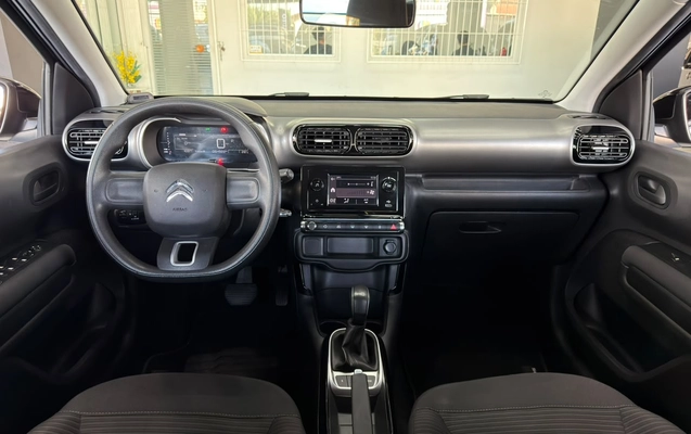 imagem-https://www.socarrao.com.br/sc-vehicle-images-prod/3328248/1787168495433-003_9759debc5200ca1f0cc5ba4010ee4fd8.jpeg