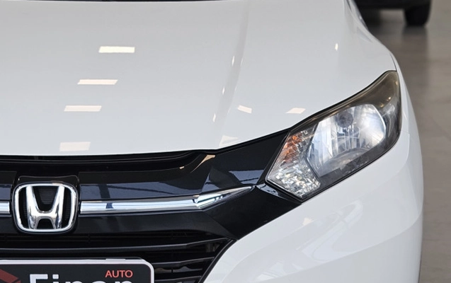 imagem-https://www.socarrao.com.br/sc-vehicle-images-prod/3328554/1787169233444-6g0soFBRS4b84V0u1dNt8okN9FmKMftu.jpg
