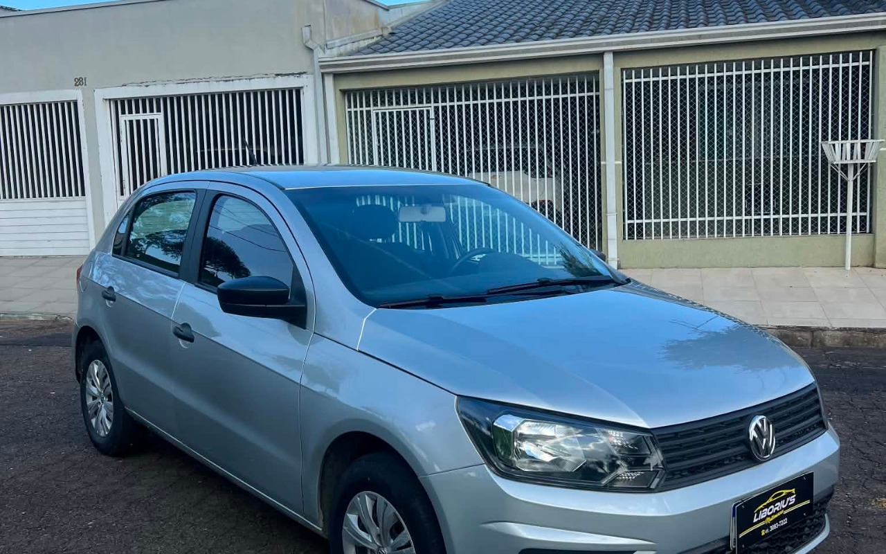 Volkswagen Gol 1.0 Flex 12V 5p 2022 Prata — foto 1 de 3