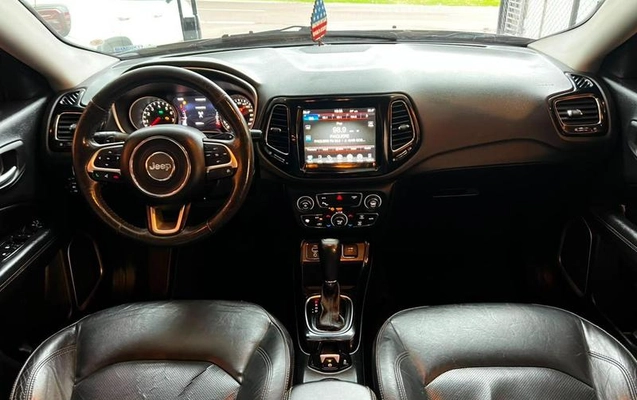 imagem-https://www.socarrao.com.br/sc-vehicle-images-prod/3328656/1789505985780-8298996_2_B_9e0eff86f5.jpeg