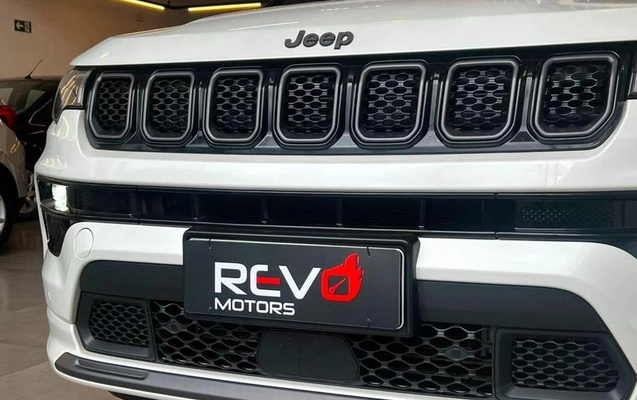 imagem-https://www.socarrao.com.br/sc-vehicle-images-prod/3328659/1789506128507-8284807_13_B_6f3164f122.jpeg