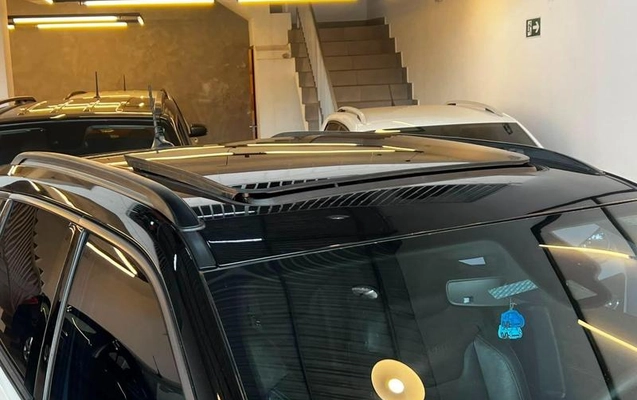 imagem-https://www.socarrao.com.br/sc-vehicle-images-prod/3328659/1789506128509-8284807_10_B_a62f335d8c.jpeg