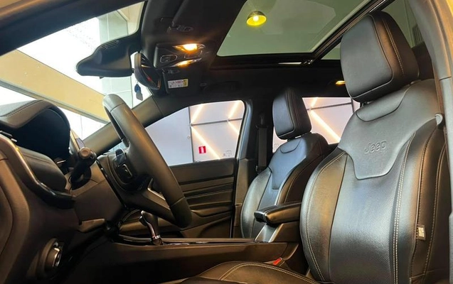 imagem-https://www.socarrao.com.br/sc-vehicle-images-prod/3328659/1789506128518-8284807_2_B_7ba07e51ce.jpeg