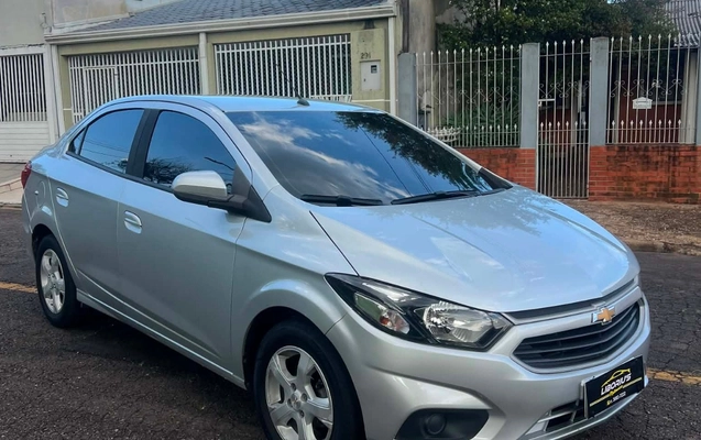 imagem-https://www.socarrao.com.br/sc-vehicle-images-prod/3328666/1787169645758-YjMwZDQwZWEtNWViYy00NjY3LWE1MzItOWUyZmE3NTJiMDBmLmpwZw.jpg
