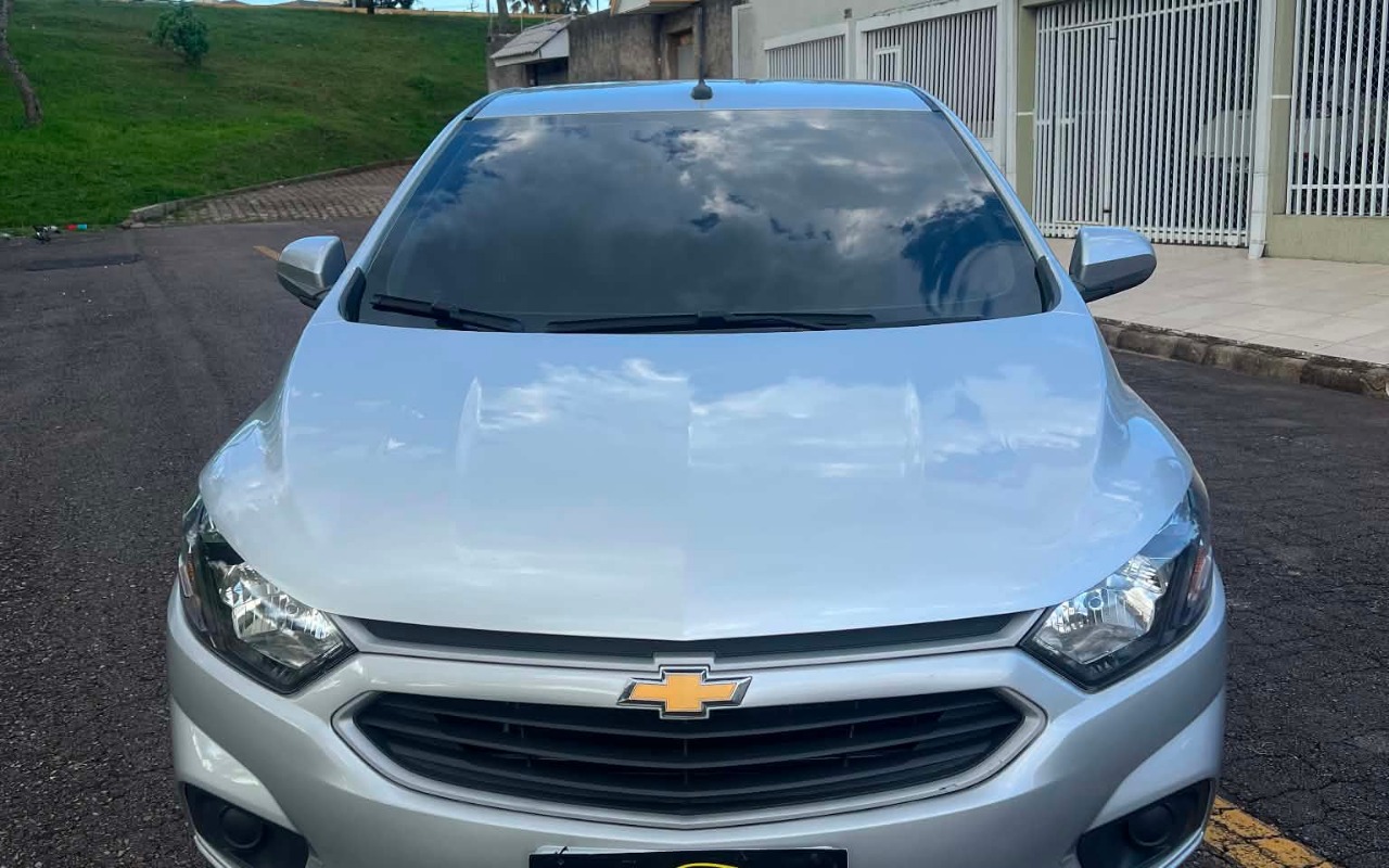 imagem-https://www.socarrao.com.br/sc-vehicle-images-prod/3328666/1787169646020-ODg1MDkyNjMtZWVkZC00ZjdkLWFhMjYtMzIxNTQxN2U2MzQ3LmpwZw.jpg