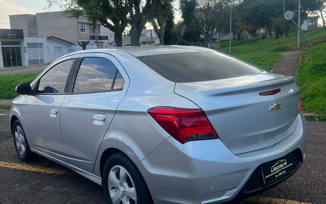 imagem-https://www.socarrao.com.br/sc-vehicle-images-prod/3328666/1787169646370-ZDBkNDAyZjQtOGM4Ny00NzQzLWE3ODQtYzU5ZDBkNGFhNTI4LmpwZw.jpg