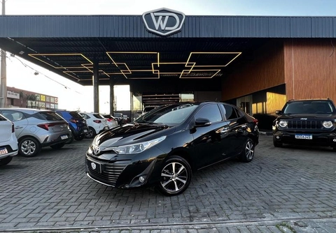 Toyota Yaris 2019 Preto — foto 1 de 3