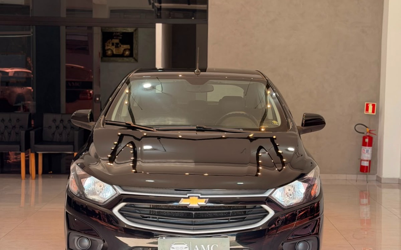 imagem-https://www.socarrao.com.br/sc-vehicle-images-prod/3328939/1787170241675-V2hhdHNBcHAgSW1hZ2UgMjAyNi0wOC0xOSBhdCAxMy40NS40MSAoMSkuanBlZw.jpeg