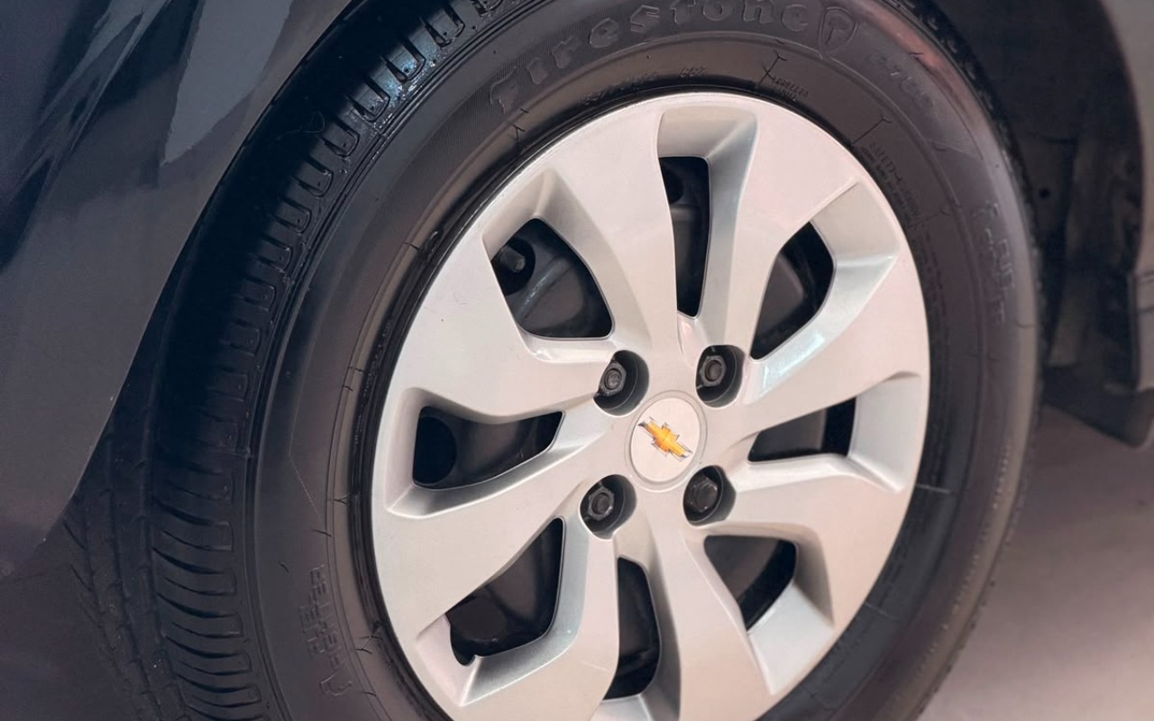 imagem-https://www.socarrao.com.br/sc-vehicle-images-prod/3328939/1787170244033-V2hhdHNBcHAgSW1hZ2UgMjAyNi0wOC0xOSBhdCAxMy40NS40My5qcGVn.jpeg