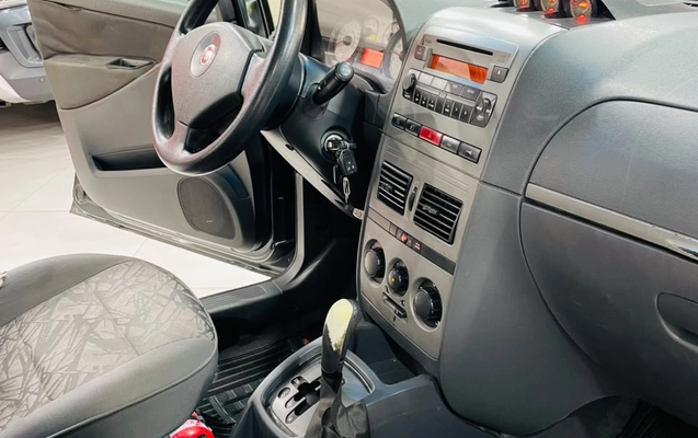 imagem-https://www.socarrao.com.br/sc-vehicle-images-prod/3328963/1787170282883-003_7f9782dbd093fb3aca58d36ba833ee1d.jpeg