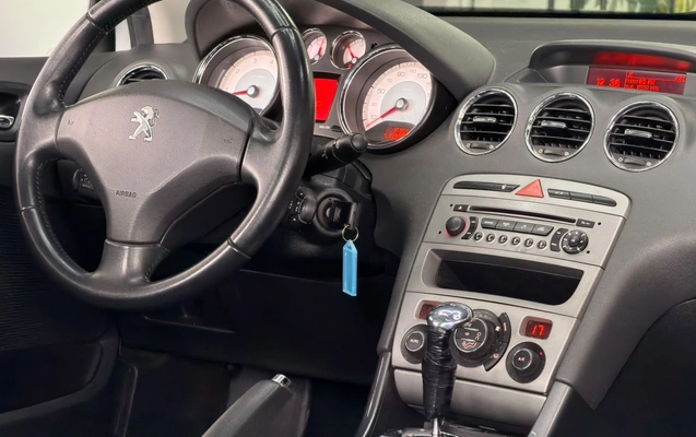 imagem-https://www.socarrao.com.br/sc-vehicle-images-prod/3328993/1787170399627-003_daf78cd3cf74aa91129990a95373428c.jpeg
