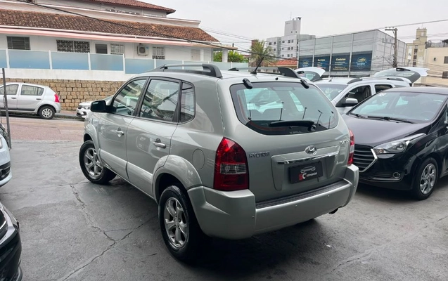 imagem-https://www.socarrao.com.br/sc-vehicle-images-prod/3329007/1787318334765-gb-7f440b8.jpeg