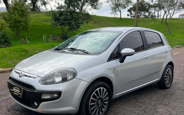 imagem-https://www.socarrao.com.br/sc-vehicle-images-prod/3329087/1787170691536-OTk1MzI1ZmQtNTgxYi00OWI1LWI5ODUtNzk1MGNiMzY0NTI0LmpwZw.jpg