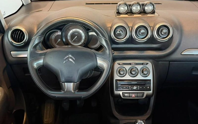 imagem-https://www.socarrao.com.br/sc-vehicle-images-prod/3329399/1789477662102-8317457_1_B_bbc599c52a.jpeg