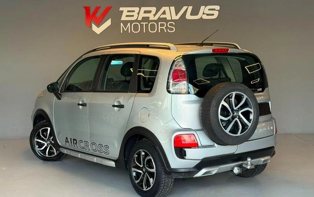 imagem-https://www.socarrao.com.br/sc-vehicle-images-prod/3329399/1789477662107-8317457_0_B_1cc652e613.jpeg