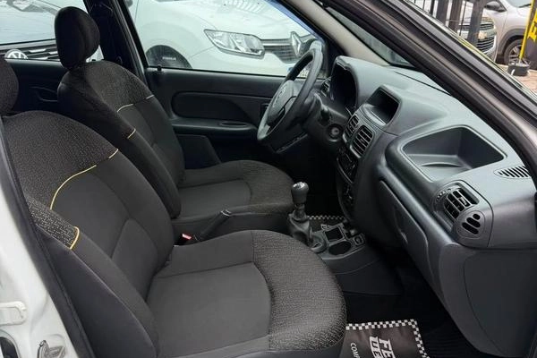 imagem-https://www.socarrao.com.br/sc-vehicle-images-prod/3329460/1788890021347-8396067_4_B_ca1cf2257e.jpeg