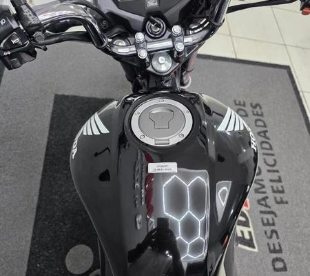 imagem-https://www.socarrao.com.br/sc-vehicle-images-prod/3329592/1787171872765-8384637_8_B_5a35f89ddd.jpeg