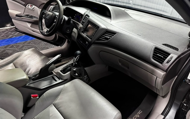 imagem-https://www.socarrao.com.br/sc-vehicle-images-prod/3329604/1787172480552-8d8edfd5-95eb-424a-bce2-fdd13d9aed64.jpeg
