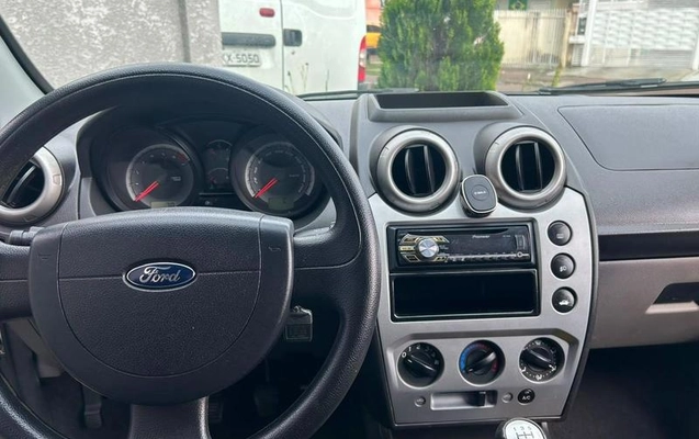 imagem-https://www.socarrao.com.br/sc-vehicle-images-prod/3329737/1787172373010-8397474_6_B_3a8e3becfc.jpeg