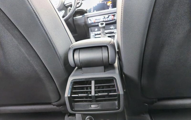 imagem-https://www.socarrao.com.br/sc-vehicle-images-prod/3329977/1789156277573-8379543_15_B_27f2057edf.jpeg