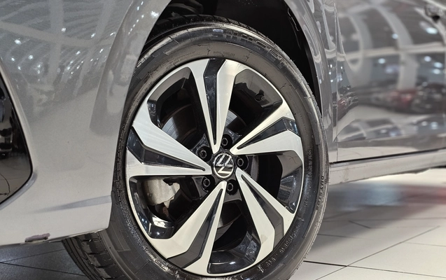 imagem-https://www.socarrao.com.br/sc-vehicle-images-prod/3330105/1787173506065-1_043936.jpg