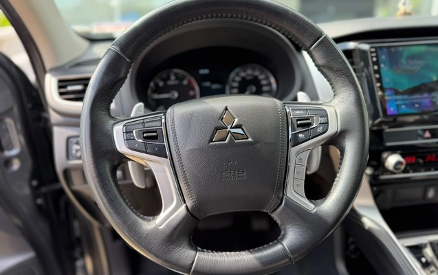 imagem-https://www.socarrao.com.br/sc-vehicle-images-prod/3330291/1787173818874-003_80f905f92166dff5dbf2b50aaf60071d.jpeg